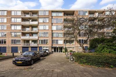 Woning Burgemeester Caan van Necklaan 280 Leidschendam