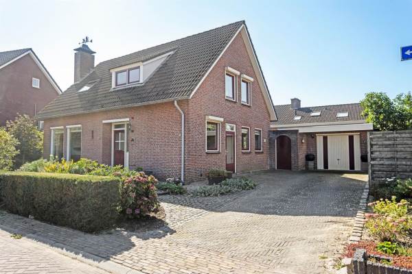 Woning Kerkstraat-noord 27 Oeffelt