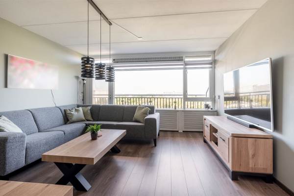 Woning Bachplein 216b Schiedam