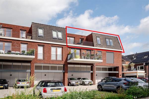 Woning Van Boetzelaerstraat 14d Alphen aan den Rijn