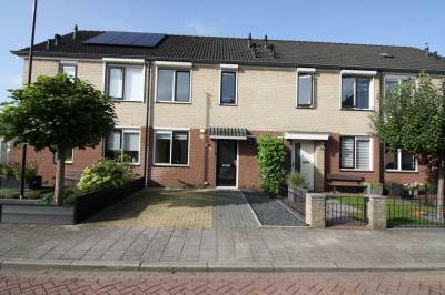 Woning Johannes Kamphuisstraat 26 Vriezenveen