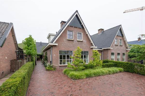 Woning Lage Valkseweg 14A Wekerom