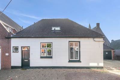 Woning Middenstraat 22 22a, 22b Ommen