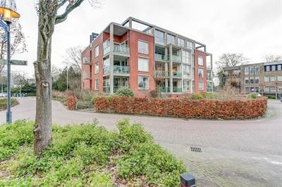Woning Pastoor Hendrikspark 13 Laren (NH)