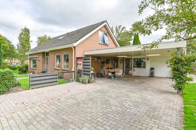 Woning Houttuinen 8 Nieuw-Dordrecht