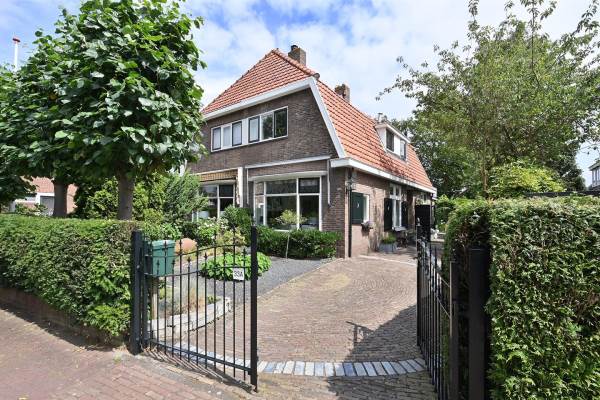 Woning Koningin Wilhelminastraat 33A Huizen