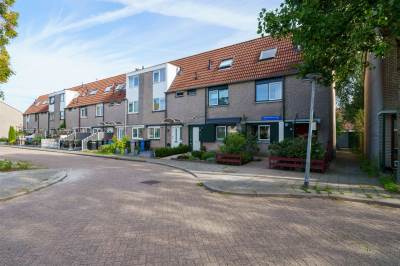 Woning Staakmolenstraat 97 Almere