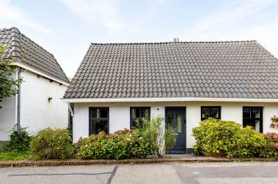 Woning Noordeinde 27 Zwartewaal