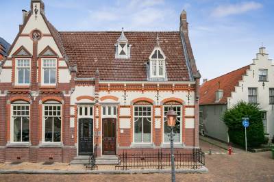 Woning Markt 1 Zevenbergen