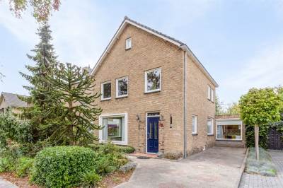 Woning Burgemeester Prinssenlaan 34 Raamsdonksveer