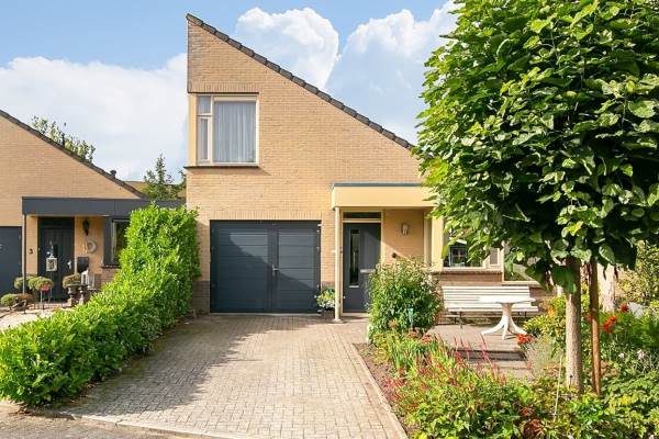 Woning Willem Alexanderhof 2 Wijhe