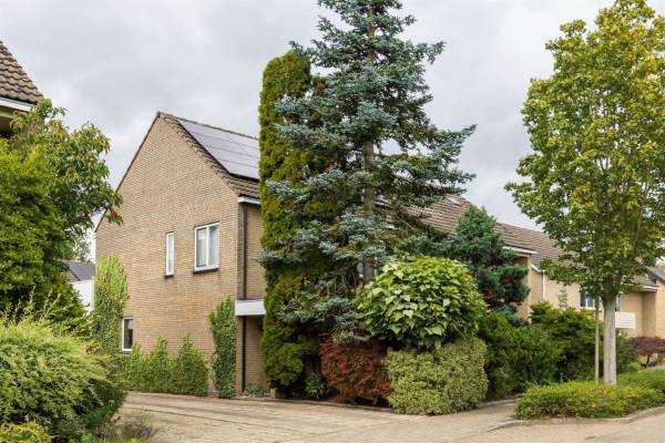 Woning Kosterskamp 33 Den Ham (OV)
