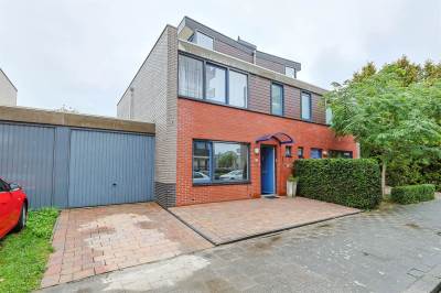 Woning P.J. Noël Bakerstraat 27 Groningen