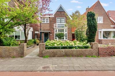 Woning Mr. P.J. Troelstraweg 50 Leeuwarden