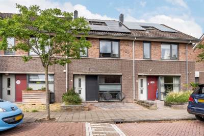 Woning Vrouwe Van Loonstraat 23 Maasdijk