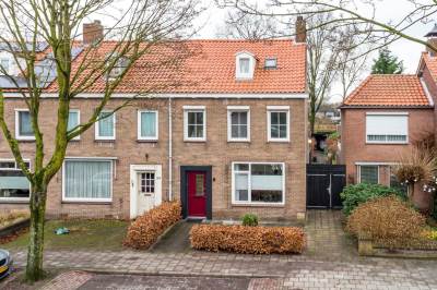 Woning Pius X-straat 55 Rijen
