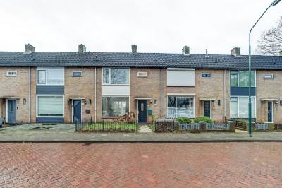 Woning Karel V Laan 24 Geertruidenberg