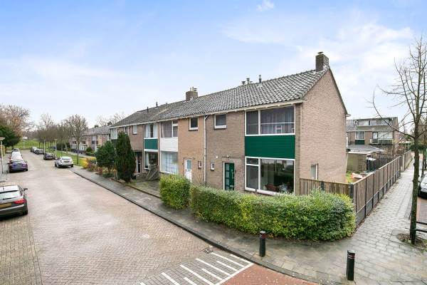Woning Violierstraat 2 Spijkenisse
