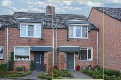 Woning Burg. Baron van Hövellstraat 53 Wijlre