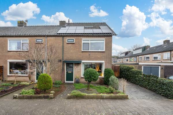 Woning Waalstraat 81 Apeldoorn