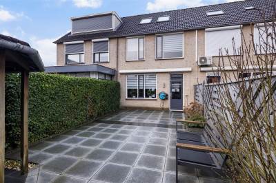 Woning Willy Sluiterstraat 3 Hendrik-Ido-Ambacht