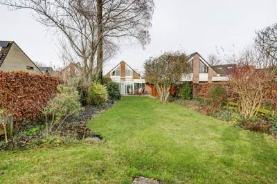 Woning Dovenetelhof 25 Baarn