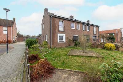 Woning Secretaris Moonenlaan 4 Reuver