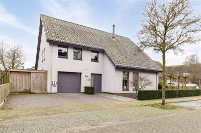 Woning Kaarsenmaker 12 Oost West en Middelbeers