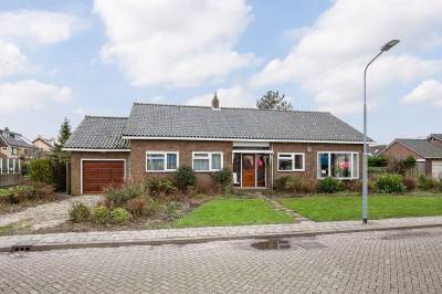 Woning Hoogvlietkade 3 Rijsenhout