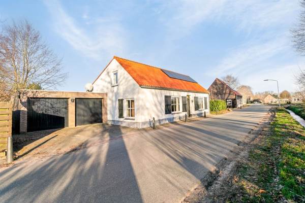 Woning Oudlandweg 16 Oudenbosch