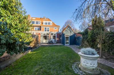 Woning Raadhuislaan 1 Leidschendam