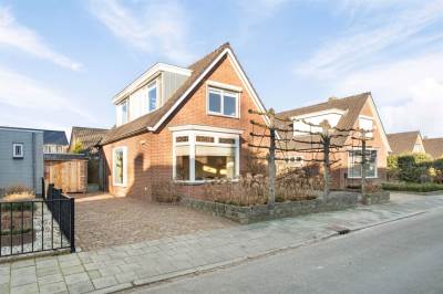 Woning Wethouder Loeffenstraat 16 Ewijk