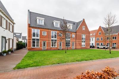 Woning Ringmuur 4 Meteren