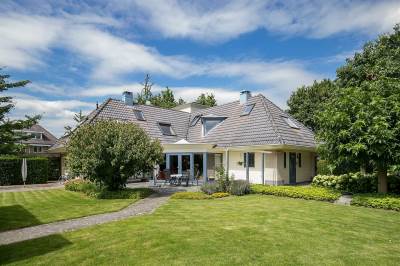 Woning Nuenderbeekselaan 1 Nuenen