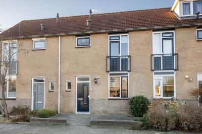 Woning Prins Bernhardlaan 144 Middelharnis