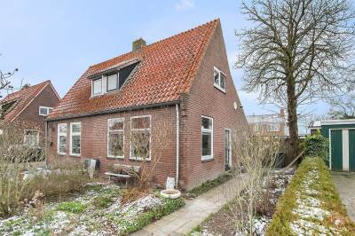 Woning P.A.Glastra van Loonstrjitte 2 Scharnegoutum