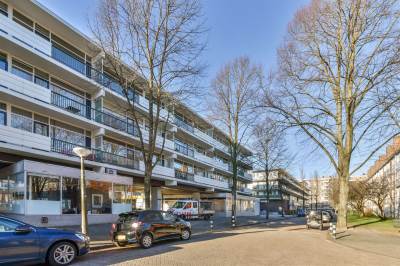 Woning Henkenshage 37 Amsterdam