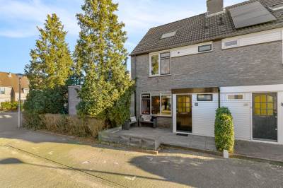 Woning Loevestein 28 Huizen