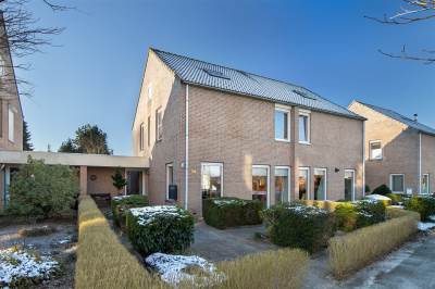 Woning van Emstplein 39 Appelscha