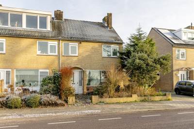 Woning Troelstralaan 17 Zwanenburg
