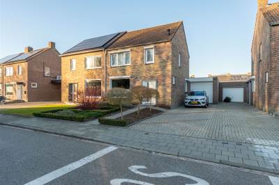 Woning Burg de Witstraat 11 Elsloo (LI)