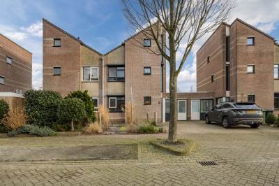 Woning Juraberg 27 Roosendaal