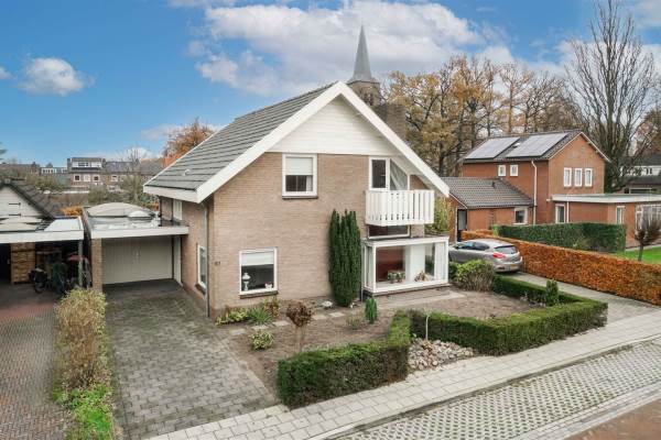 Woning Eikenlaan 27 Hoogland