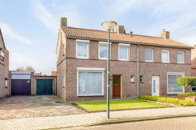 Woning Prof.Dr. J.E. de Quaystraat 35 Bladel