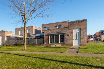 Woning Azaleastraat 24 Terneuzen
