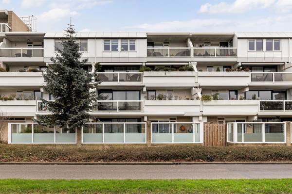 Woning Hermanus M H Coenradistraat 49 Schiedam