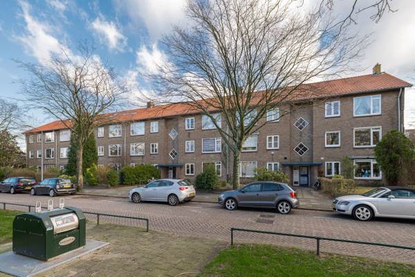 Woning Admiraal de Ruyterlaan 19 Hilversum