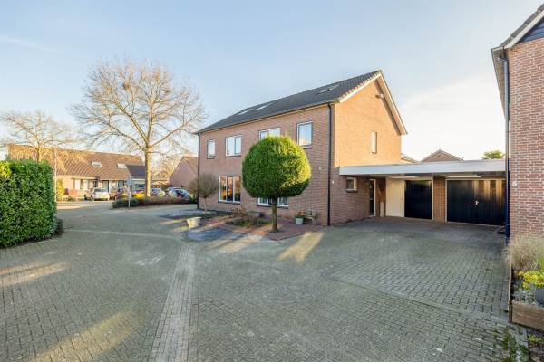 Woning Esstraat 3 Boven-Leeuwen