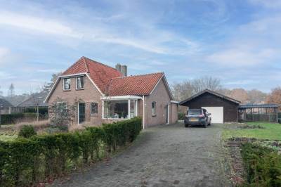 Woning Vierschotenweg 32 't Loo Oldebroek