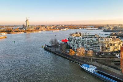 Woning Venetiëhof 82 Amsterdam